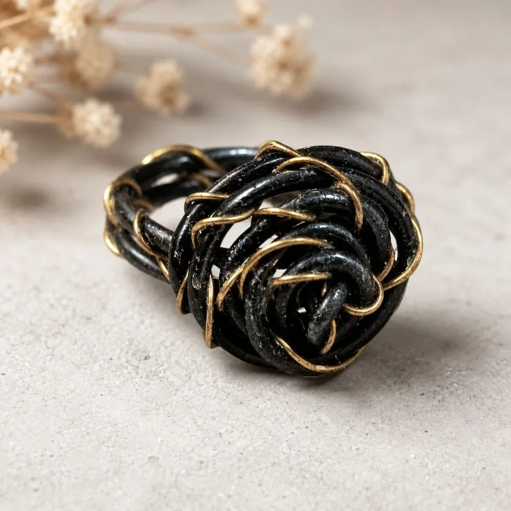 Black Wire Wrapped Rose Ring, Gothic Floral Jewelry, Boho Artisan Ring, Size 3